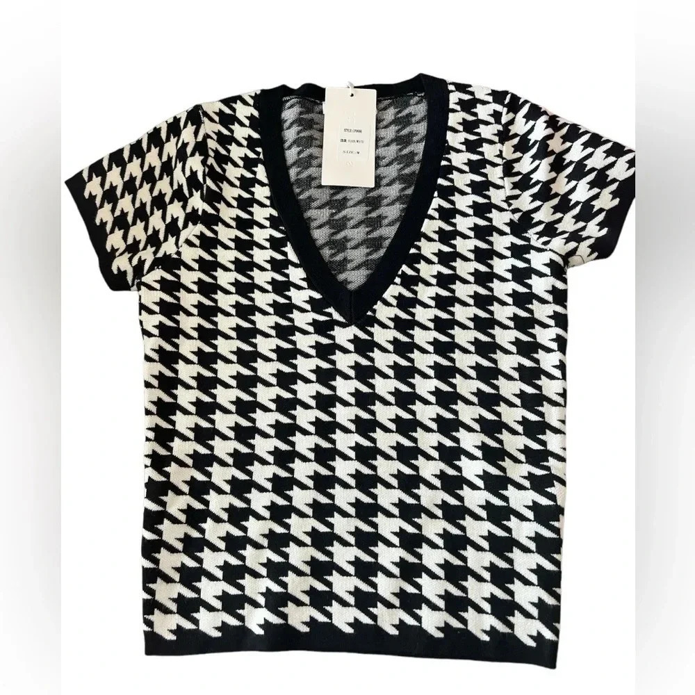 NWT Revolve Lucy Paris Herringbone Sweater M